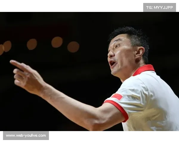 二师附中篮球队教练黄志刚：“希望孩子们到更大的舞台继续打球”